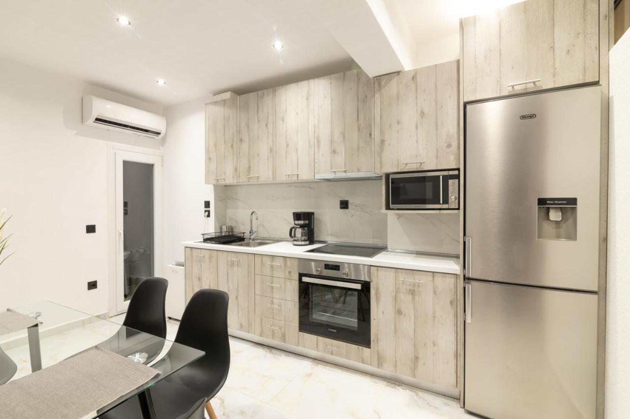 White Lux House In Town Apartment Thessaloníki Ngoại thất bức ảnh